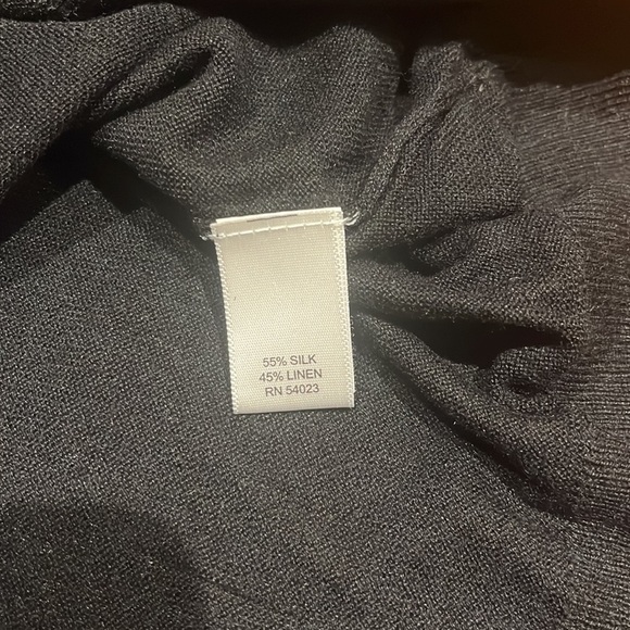 Banana Republic V Neck Sweater Size L - Picture 6 of 7